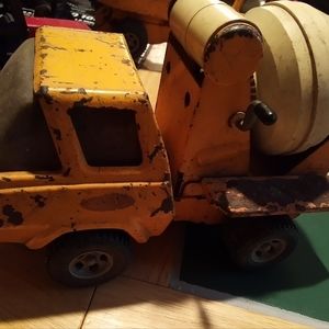 Tonka cement mixer Truck